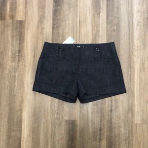 Papaya shorts M NWT